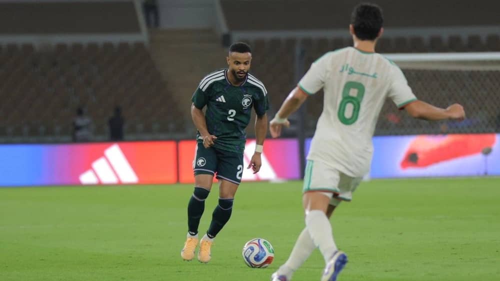 الأخضر يخسر ودية الجزائر ..صور