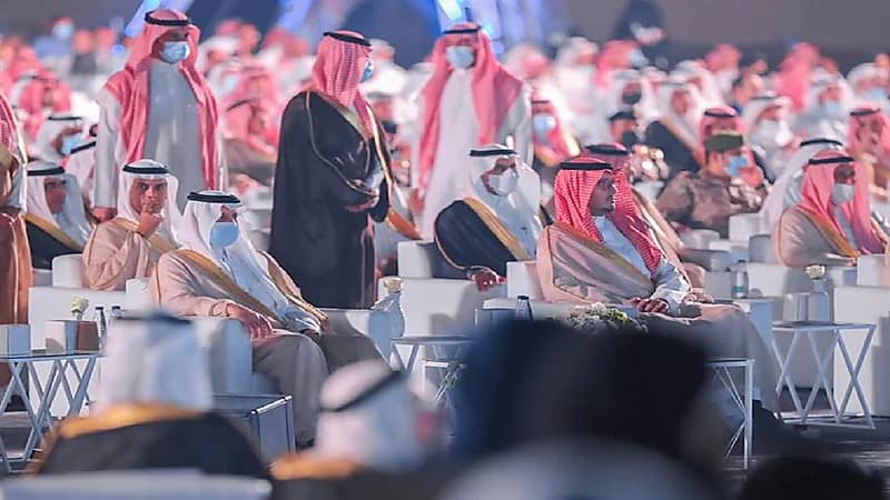 بالفيديو.. احتفالية جامعة الملك فهد للبترول بالدفعة الأولى من طالبات البكالوريوس بمشاركة وزير الطاقة