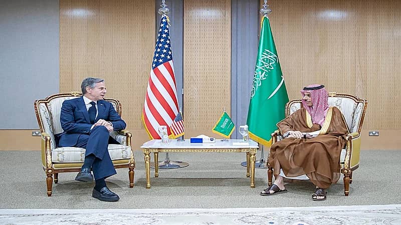 وزير الخارجية يبحث مع بلينكن الشراكة الاستراتيجية بين واشنطن والرياض