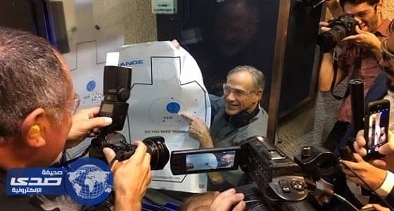 حاكم تكساس يضع نفسه في ورطة إعلامية