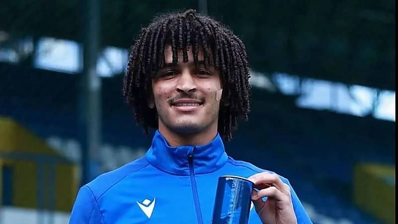 نيوم ينفي اهتمامه بضم عبدالملك الجابر