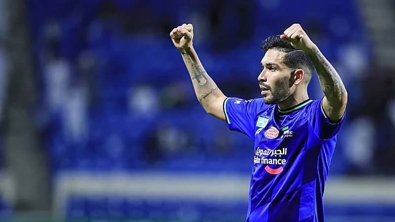 الفتح يعلن رسمياً رحيل بيتروس .. فيديو