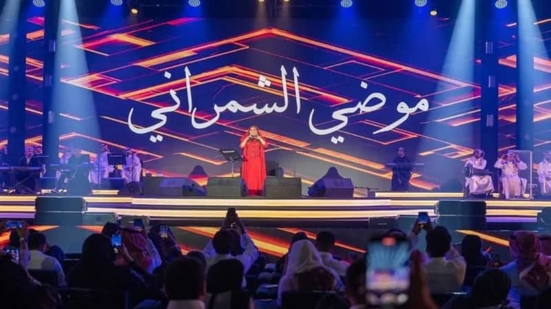 بالصور.. موضي الشمراني تُشعل موسم جدة