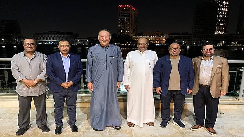 صور.. سفير المملكة لدى القاهرة يستضيف رابح صقر والفراج في منزله على ضفاف النيل