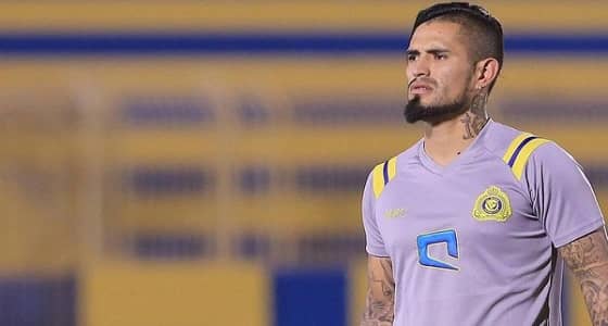 " فيفا " يمهل لاعب النصر الهارب