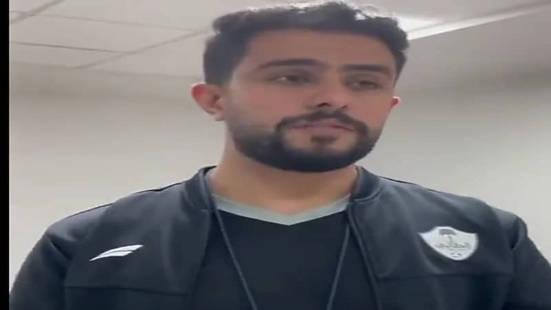 فيديو.. طبيب نادي الطائي ينقذ حياة فتاة أصيبت بغيبوبة كاملة في الجو