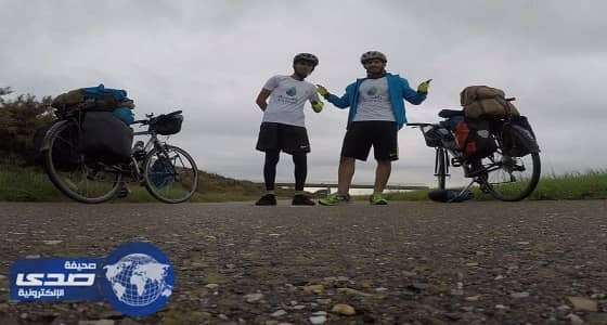 بالصور.. مواطنان يمران بـ 6 دول أوروبية على دراجة هوائية