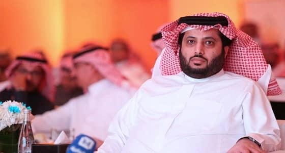 " السلمي " يمازح " آل الشيخ " : ودنا نستعيد لياقتنا في البلوت للتنافس