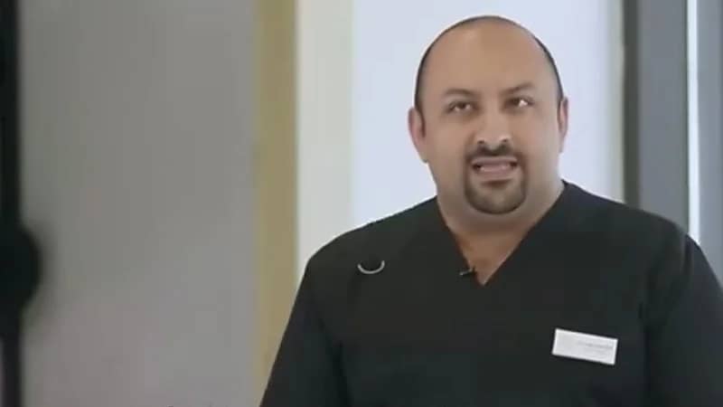 طبيب الأمير الحسين يتحدث عن سبب آلام كتفه.. فيديو