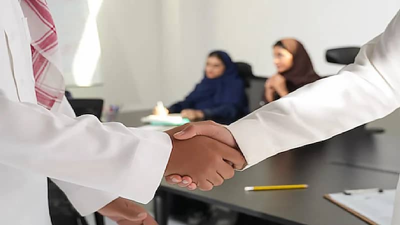 مواطنة تروي كواليس الاحتيال عليها بحجة التوظيف.. فيديو