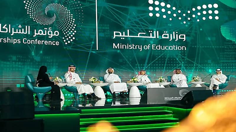 مسؤلو التقنية بالشركات الكبرى يؤكدون أهمية البحث والابتكار في دعم التحول الرقمي