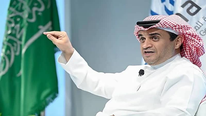 الشباب يقترب من التعاقد مع مهاجم أجبني 