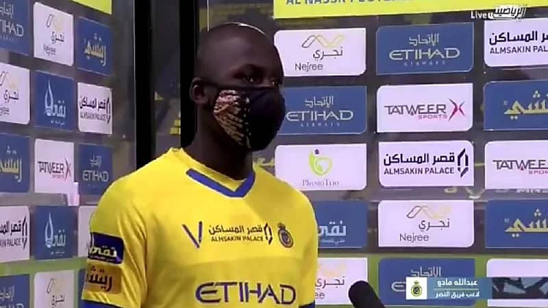 بالفيديو.. لاعب النصر يوضح سبب فوز فريقه على الهلال
