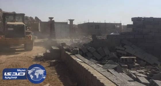 بالصور.. إزالة 20 إحداثا في مخطط عشوائي بالطائف