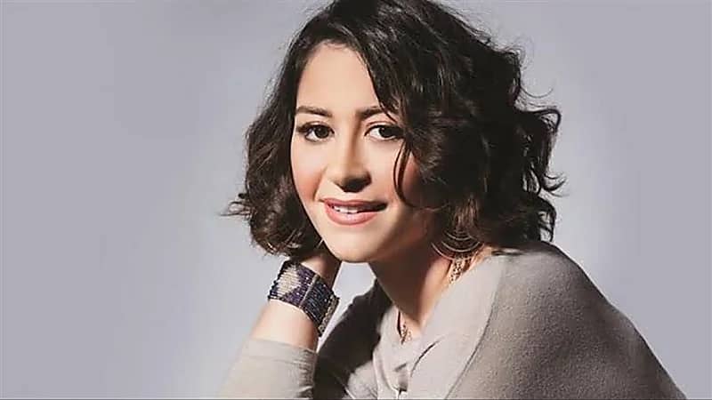 الحكم على منة شلبي بالحبس سنة وغرامة 10 آلاف جنية في قضية المخدرات