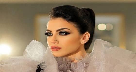 بالصور .. ميا طوق تبهر جمهورها بإطلالة جديدة