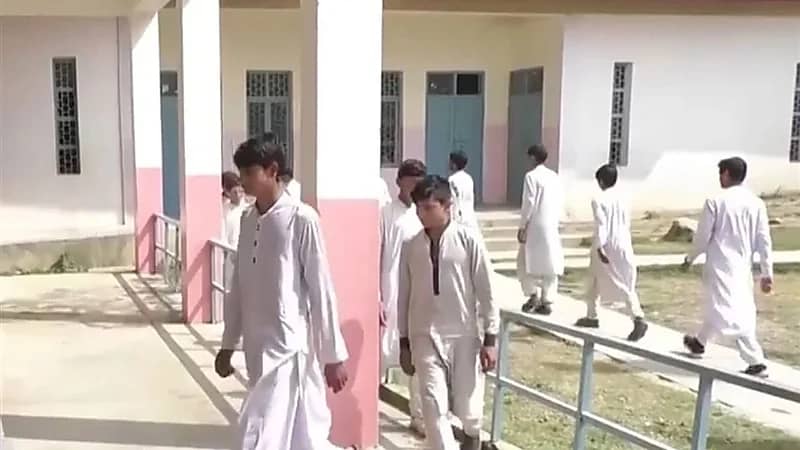 وفاة طفل بعد تعرضه للضرب المبرح على يد مدير مدرسته