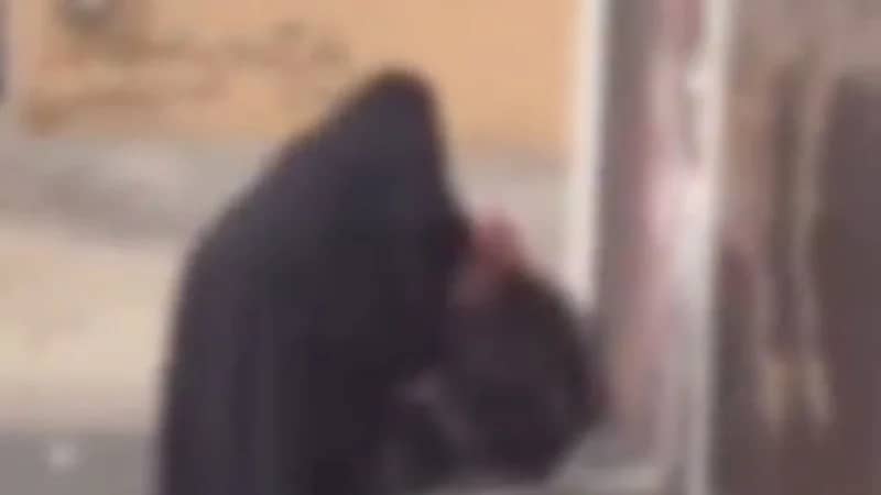 بالفيديو.. الجهات الأمنية تضبط عدد من المتسولين في الجوف