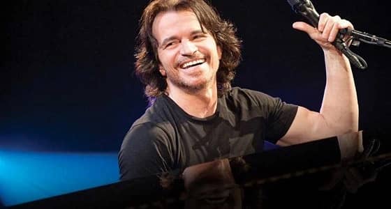 ياني يتغزل في المملكة وشعبها