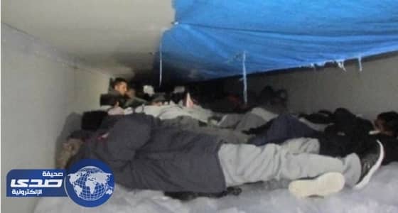 إنقاذ 60 مهاجراً غير شرعياً داخل شاحنة تبريد