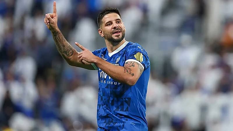 الهلال يعلن رسميًا رحيل ميتروفيتش
