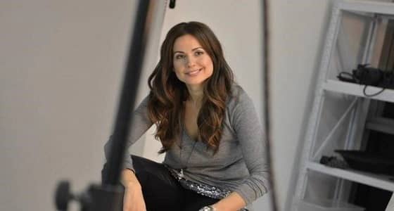 بالصور..ريا أبي راشد بفستان ملكي على السجادة الحمراء