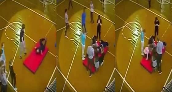 بالفيديو.. سقوط مروع لطالب في حصة التربية الرياضية