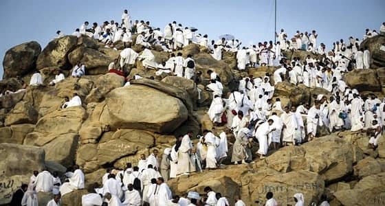 حقيقة سواد صخور المشاعر بسبب ذنوب العباد