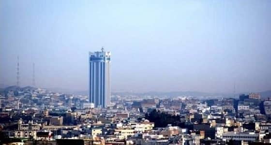 شاعر كويتي يتغزل في " الطائف " بعد استشهاد رجل أمن بها