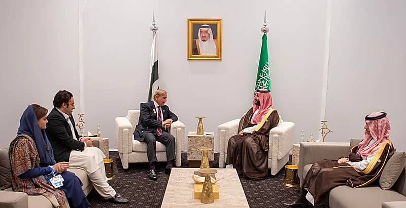 ولي العهد يلتقي بقادة عدد من الدول في شرم الشيخ