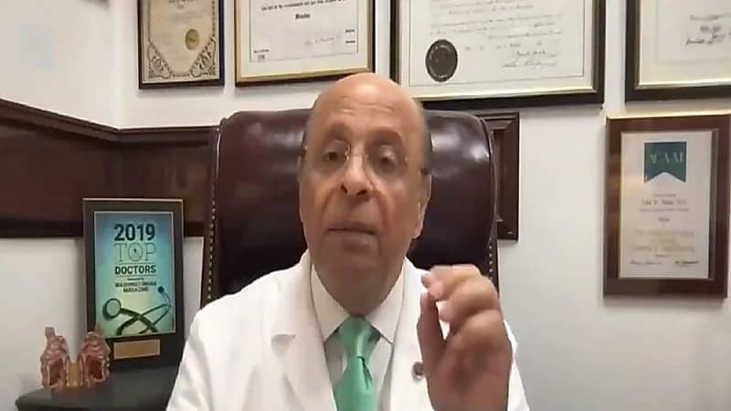 أستاذ مناعة: المتحور "مو" يصيب المتعافين.. واللقاح يظل أفضل حل لمواجهة طفرات ‎كورونا