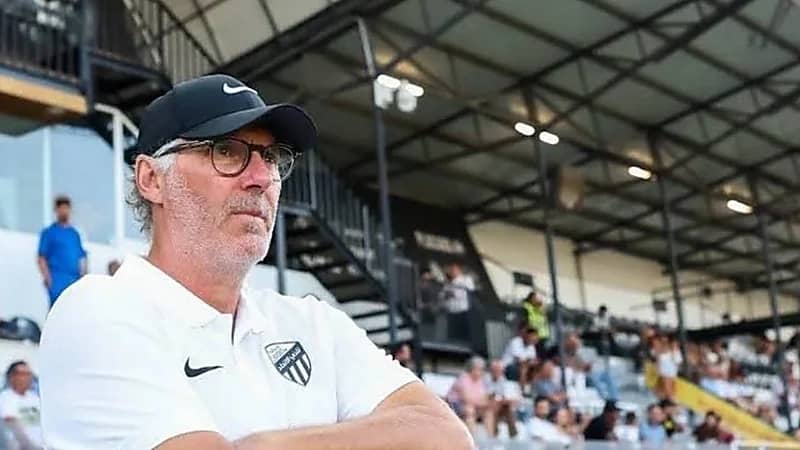 بلان يحذر رباعي الاتحاد قبل الكلاسيكو