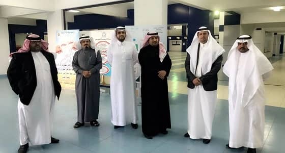 بالصور.. المشرف الوزاري يقوم بزيارة ثانوية الملك عبدالله في بيشه