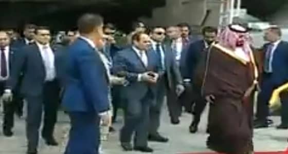 بالفيديو والصور.. ولي العهد و " السيسي " يتفقدا مشروع الأنفاق أسفل قناة السويس