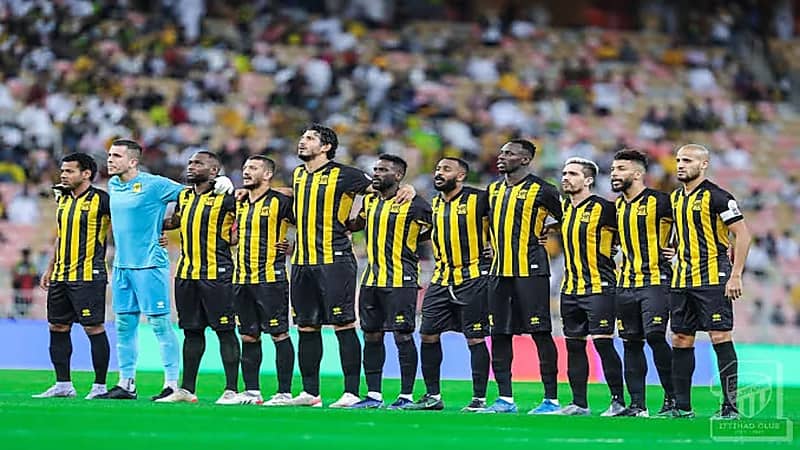 اقتراب الاتحاد من تمديد عقدي رعاية 