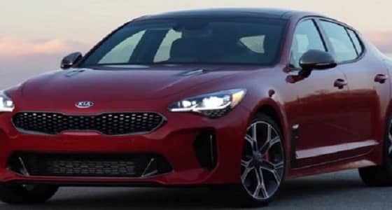 بالفيديو.. انطلاق " كيا ستينجر " سيارة رياضية فاخرة