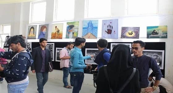 بالصور.. معرض تشكيلي بتعز رغم حصار الحوثيين