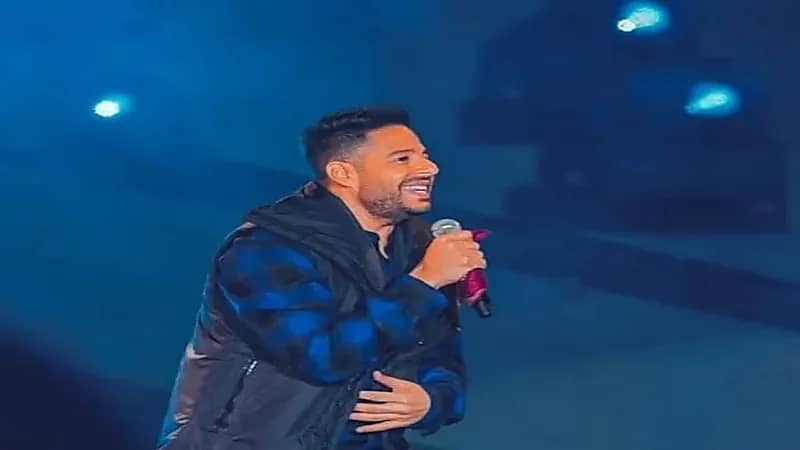 شاهد.. حماقي يشعل حفله الغنائي في "ميدل بيست"