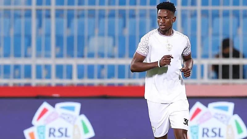 الفيحاء يوقع مع سيميدو قادمًا من نيوم