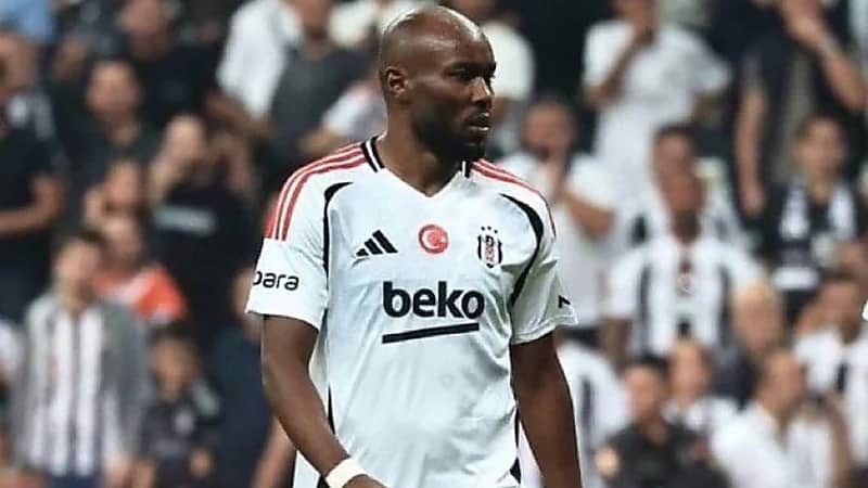 أندية سعودية تبدي اهتمامها بضم المحور الليبي المصراتي من بشكتاش