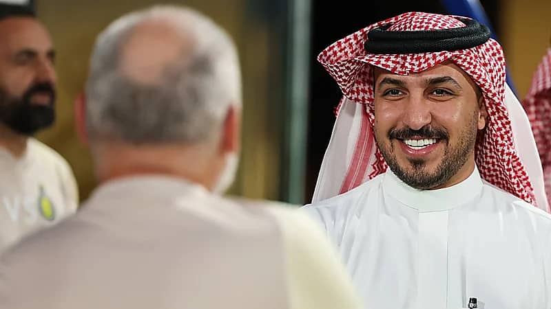 المهيدب يوجه رسالة لجماهير النصر