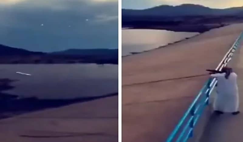 شاهد.. فيديو لمواطن ينتشر عالمياً لارتداد الرصاص من علي سطح الماء 