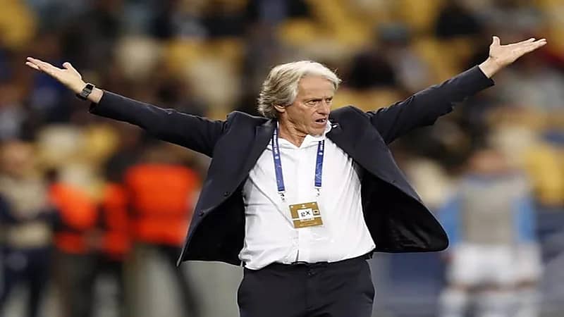 الهلال يفكر في ضم جيسوس 
