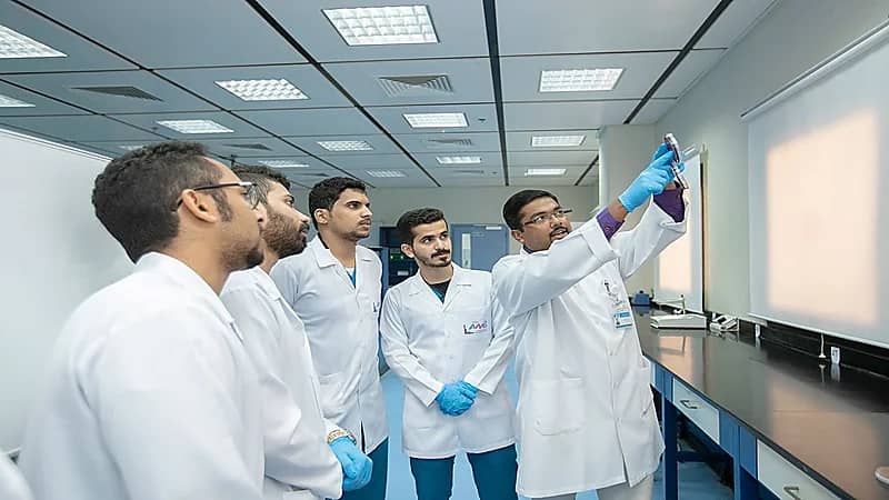 "التعليم" تنفذ برامج ومبادرات لإعداد مواطن منافس عالمياً