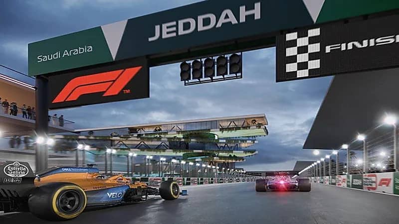 أفضل سائقي العالم يعبرون عن إعجابهم بحلبة "فورمولا 1" 