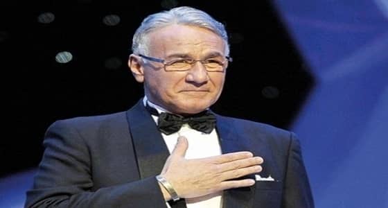 عزت أبو عوف يوضح حقيقة وصيته بحرق أعماله الفنية