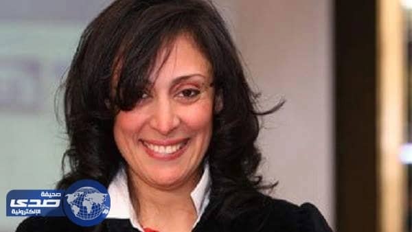 بالفيديو ..خطيب مسجد يتعدى على اعلامية مصرية بالضرب