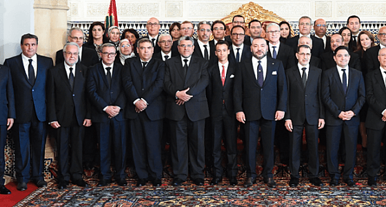 رئيس الحكومة المغربية يجري مباحثات مع وزير الدفاع الماليزي