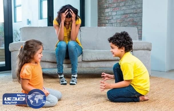 طرق هامة لاحتواء شجار ابنائك.. تعرفي عليها