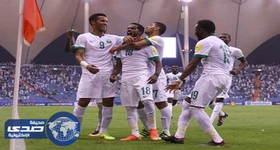 بتال القوس يحذر لاعبي المنتخب قبل مواجهة تايلاند